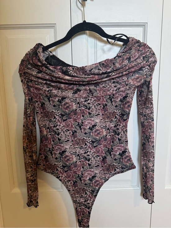 Promesa Tops - Promesa Rose Floral Off-Shoulder Long Sleeve Bodysuit